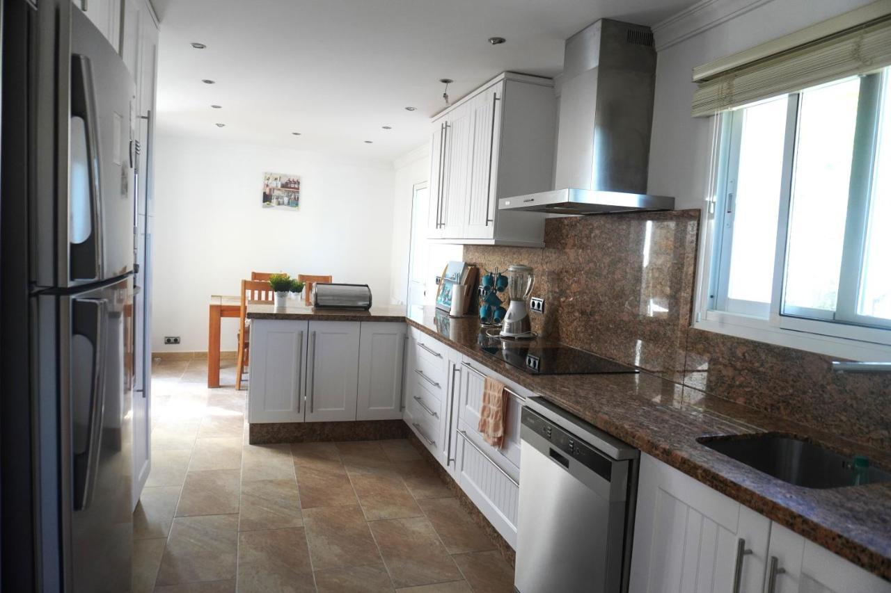 Villa Seaview Suncoast Luxury Malaga Exterior photo